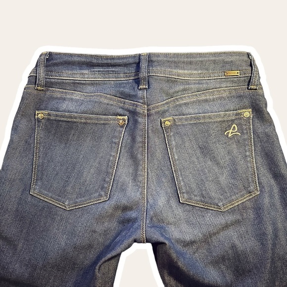 DL1961 ‘Emma’ Power Denim Legging in “Penn” Wash Size 25 - Picture 5 of 13